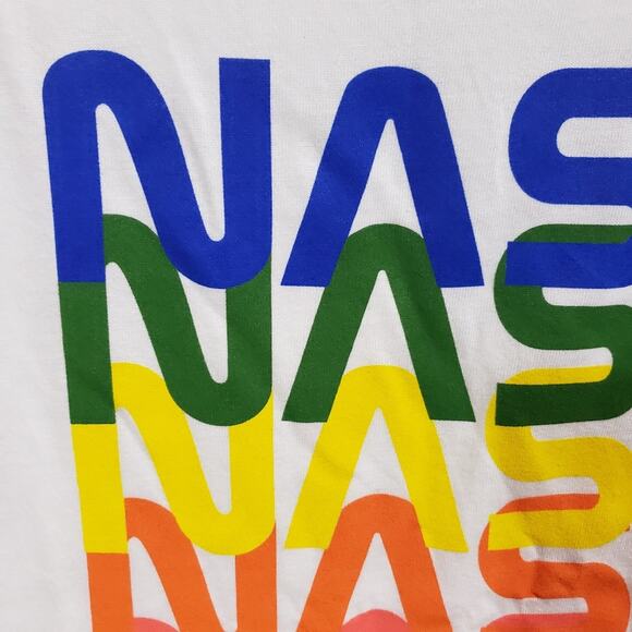 Fifth sun NWT NASA rainbow graphic short sleeve t-shirt woman's size 2X - Picture 8 of 8
